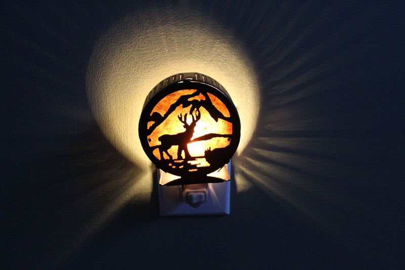 Round Buck Deer Scene Metal Nightlight