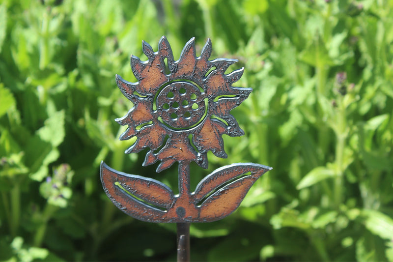 Metal Sunflower w/Stem Plant Stake